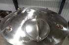 316 Ss 4000-gallon Vertical Holding Tank